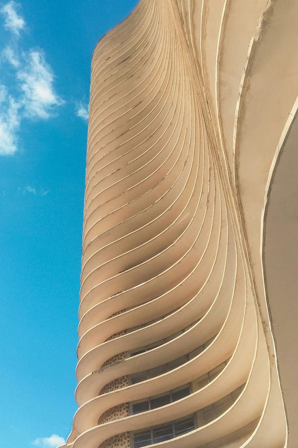 Edifício Niemeyer — cartão postal de Belo Horizonte